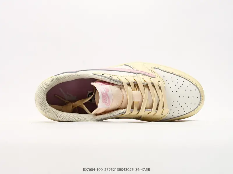 Nike Baskets de basketball Basse Cuir IQ7604-100 #27952138043025